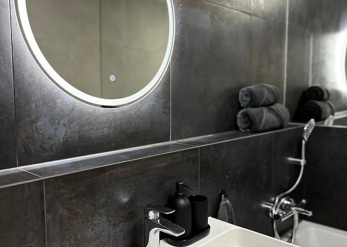 Danube River Front, Skyscraper