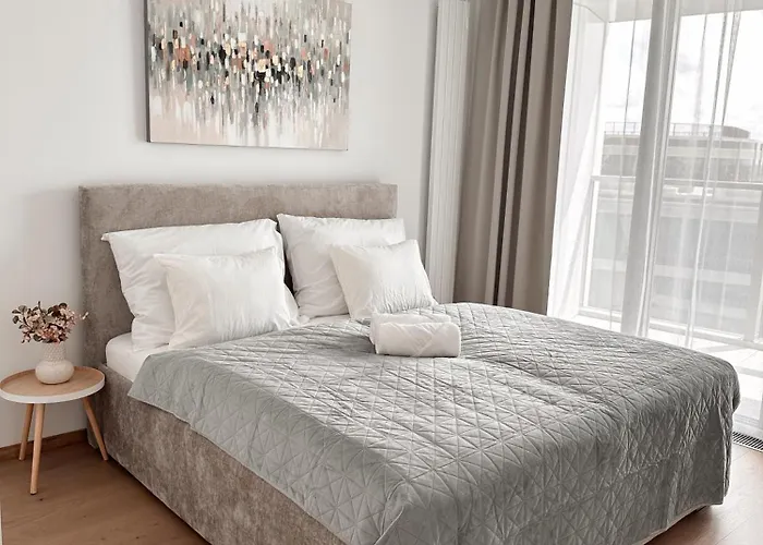 شقة Danube River Front, Skyscraper براتسيلافا